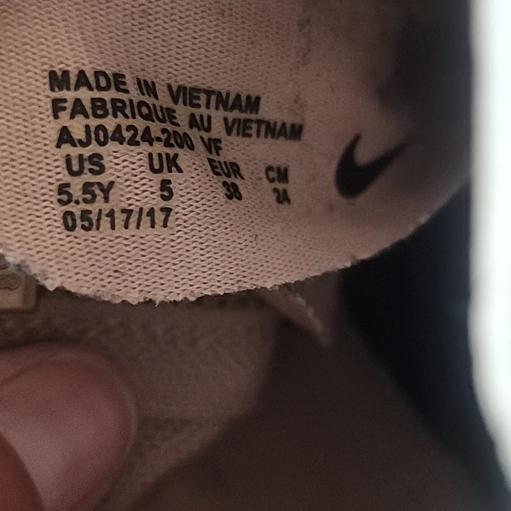 Nike SF Air Force 1 Mid Lightbone Special Field AF1 Sneakers